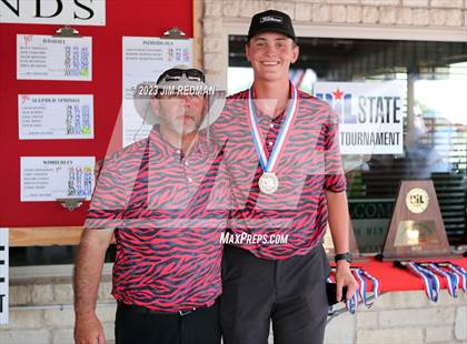 Thumbnail 2 in UIL 4A Boys Golf Final Awards photogallery.