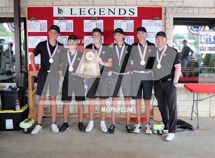 Thumbnail 1 in UIL 4A Boys Golf Final Awards photogallery.