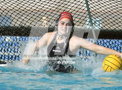 Thumbnail 2 in Santa Margarita vs. Newport Harbor (Irvine SoCal Championships) photogallery.