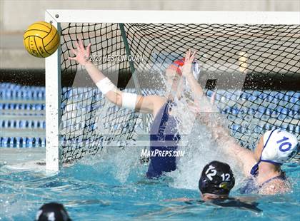 Thumbnail 3 in Santa Margarita vs. Newport Harbor (Irvine SoCal Championships) photogallery.