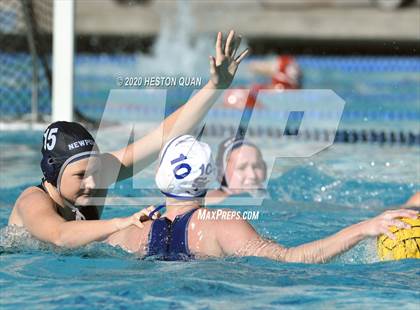 Thumbnail 3 in Santa Margarita vs. Newport Harbor (Irvine SoCal Championships) photogallery.