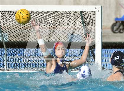 Thumbnail 3 in Santa Margarita vs. Newport Harbor (Irvine SoCal Championships) photogallery.