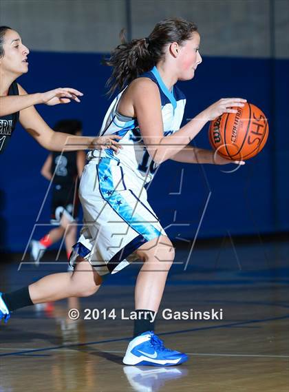 Thumbnail 3 in Beverly Hills @ Saugus photogallery.