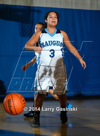 Thumbnail 3 in Beverly Hills @ Saugus photogallery.