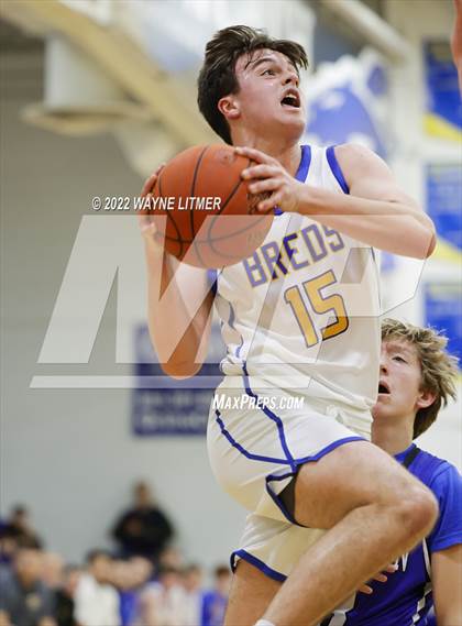 Thumbnail 1 in Covington Catholic @ Newport Central Catholic photogallery.