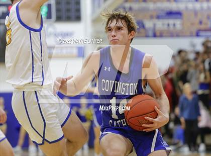 Thumbnail 3 in Covington Catholic @ Newport Central Catholic photogallery.