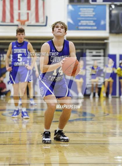 Thumbnail 3 in Covington Catholic @ Newport Central Catholic photogallery.