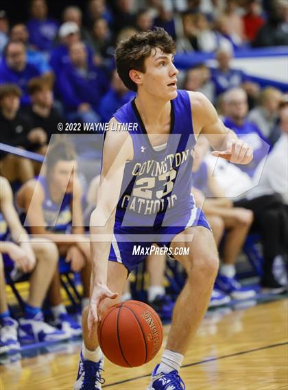 Thumbnail 3 in Covington Catholic @ Newport Central Catholic photogallery.