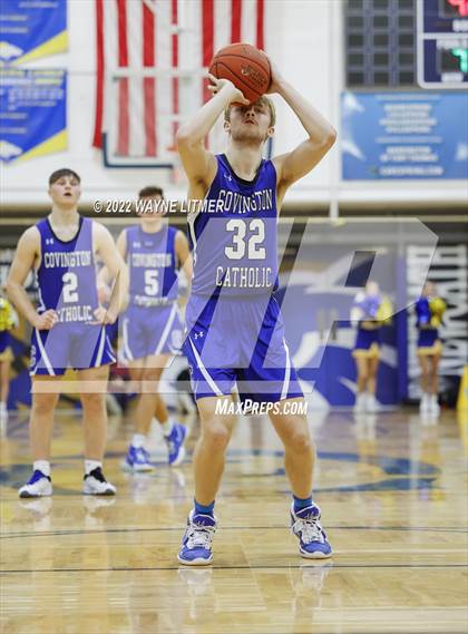 Thumbnail 1 in Covington Catholic @ Newport Central Catholic photogallery.