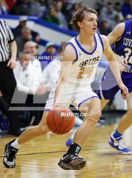Thumbnail 1 in Covington Catholic @ Newport Central Catholic photogallery.