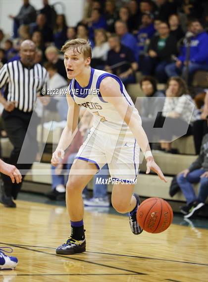 Thumbnail 1 in Covington Catholic @ Newport Central Catholic photogallery.