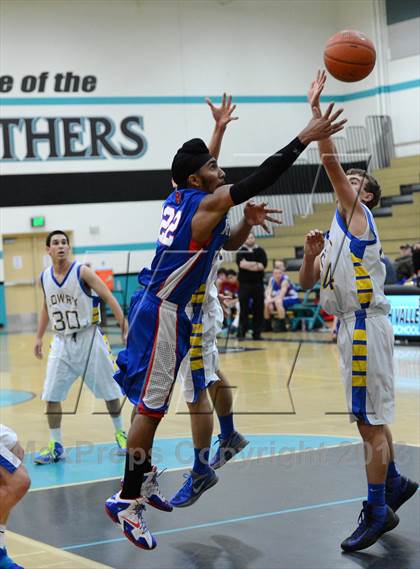 Thumbnail 3 in Reno vs Lowry (State Farm Classic) photogallery.
