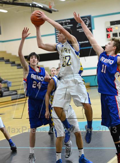Thumbnail 2 in Reno vs Lowry (State Farm Classic) photogallery.