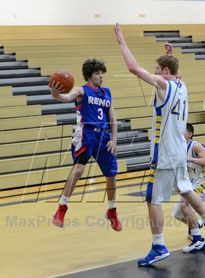 Thumbnail 2 in Reno vs Lowry (State Farm Classic) photogallery.