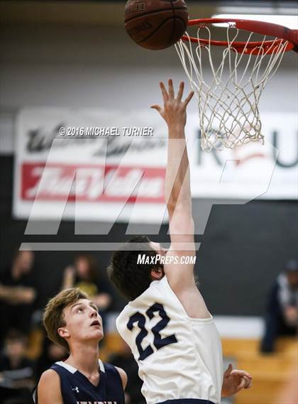 Thumbnail 3 in Central Valley vs. Newport photogallery.