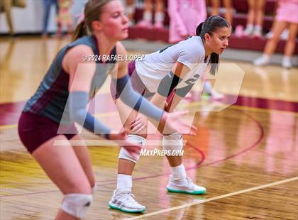 Thumbnail 2 in Clear Brook @ Deer Park photogallery.