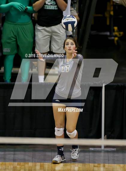 Thumbnail 1 in Newman vs Pope John Paul (LHSAA Division IV Semifinal Playoff) photogallery.