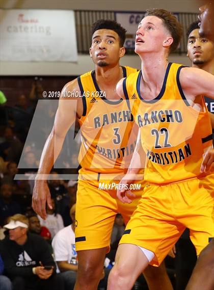 Thumbnail 3 in Rancho Christian vs. Sierra Canyon (Battle of the Valleys) photogallery.