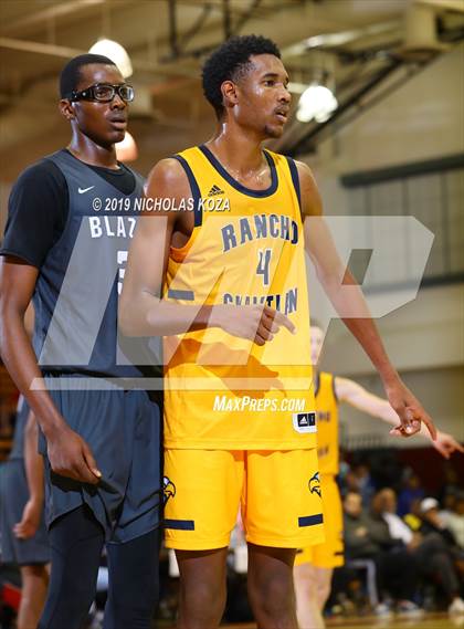 Thumbnail 2 in Rancho Christian vs. Sierra Canyon (Battle of the Valleys) photogallery.