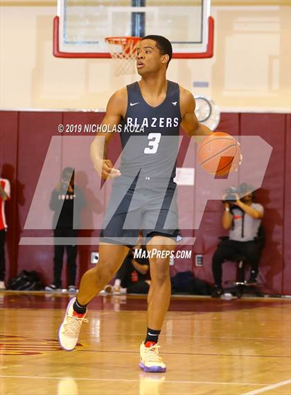 Thumbnail 3 in Rancho Christian vs. Sierra Canyon (Battle of the Valleys) photogallery.