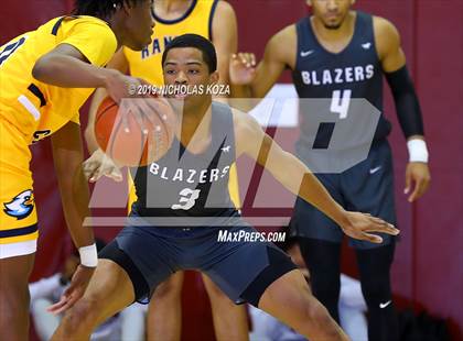 Thumbnail 3 in Rancho Christian vs. Sierra Canyon (Battle of the Valleys) photogallery.