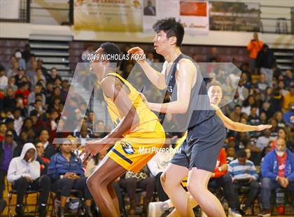 Thumbnail 2 in Rancho Christian vs. Sierra Canyon (Battle of the Valleys) photogallery.