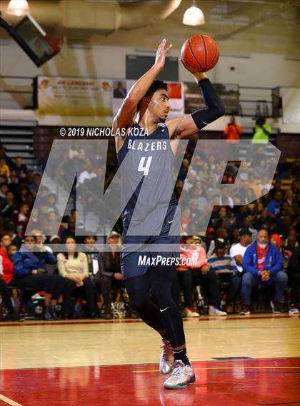 Thumbnail 3 in Rancho Christian vs. Sierra Canyon (Battle of the Valleys) photogallery.