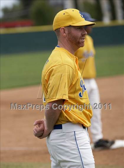 Thumbnail 2 in Rodriguez vs. Benicia (CIF SJS D3 Final) photogallery.