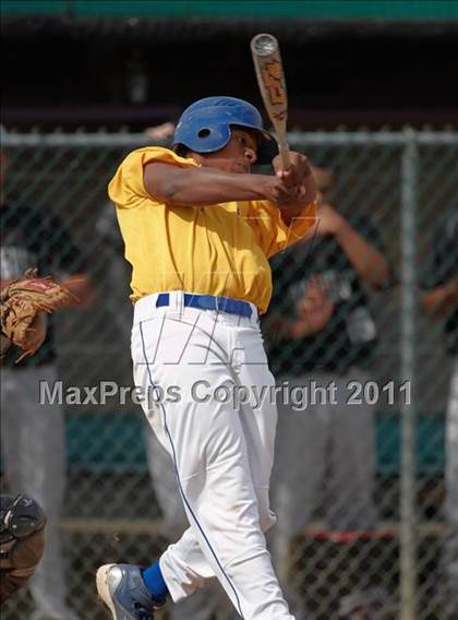 Thumbnail 3 in Rodriguez vs. Benicia (CIF SJS D3 Final) photogallery.