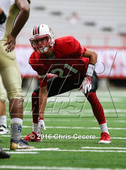 Thumbnail 2 in Vernon-Verona-Sherrill @ Notre Dame (Kickoff Classic) photogallery.