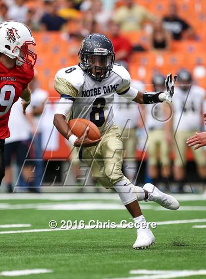 Thumbnail 2 in Vernon-Verona-Sherrill @ Notre Dame (Kickoff Classic) photogallery.