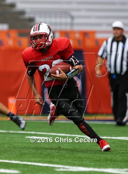 Thumbnail 2 in Vernon-Verona-Sherrill @ Notre Dame (Kickoff Classic) photogallery.