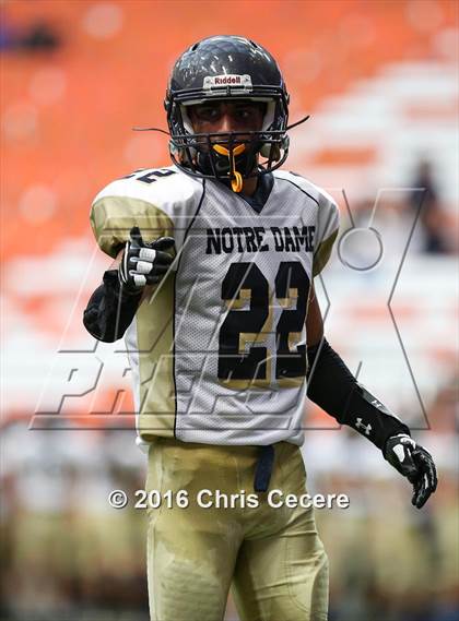 Thumbnail 2 in Vernon-Verona-Sherrill @ Notre Dame (Kickoff Classic) photogallery.