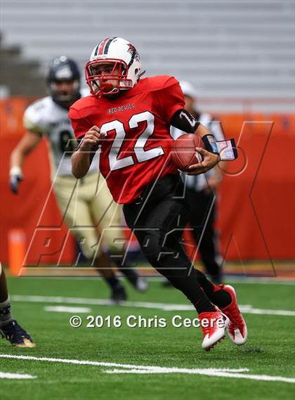 Thumbnail 2 in Vernon-Verona-Sherrill @ Notre Dame (Kickoff Classic) photogallery.