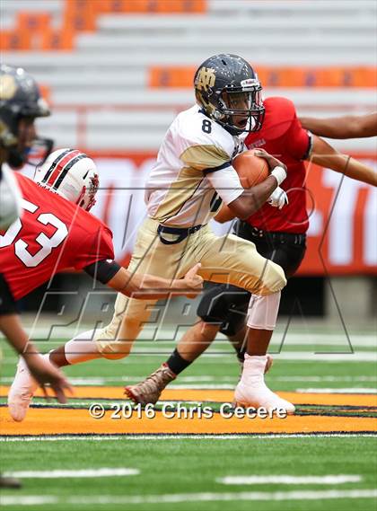 Thumbnail 1 in Vernon-Verona-Sherrill @ Notre Dame (Kickoff Classic) photogallery.