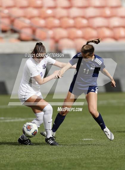 Thumbnail 1 in Skyline vs. Lehi (UHSAA 5A Final) photogallery.