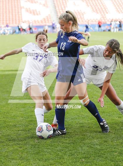 Thumbnail 2 in Skyline vs. Lehi (UHSAA 5A Final) photogallery.