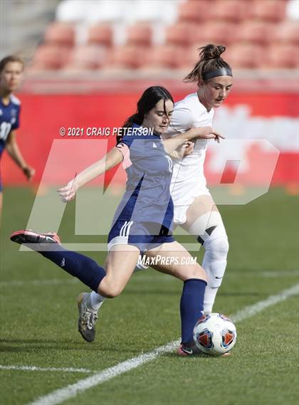 Thumbnail 3 in Skyline vs. Lehi (UHSAA 5A Final) photogallery.