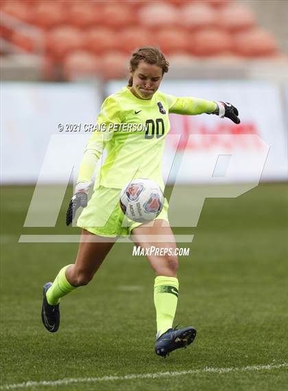 Thumbnail 1 in Skyline vs. Lehi (UHSAA 5A Final) photogallery.