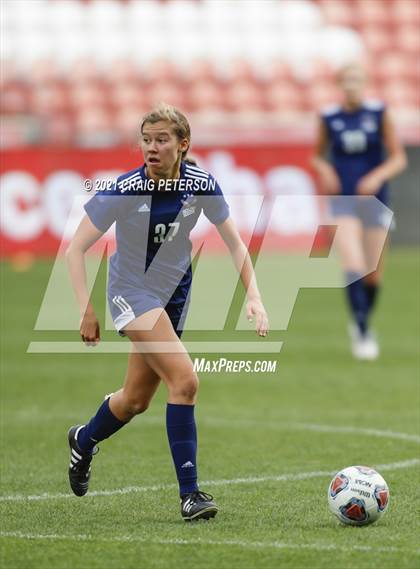 Thumbnail 2 in Skyline vs. Lehi (UHSAA 5A Final) photogallery.