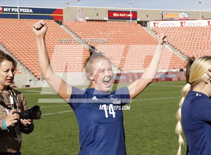 Thumbnail 3 in Skyline vs. Lehi (UHSAA 5A Final) photogallery.