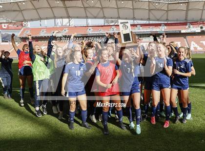 Thumbnail 3 in Skyline vs. Lehi (UHSAA 5A Final) photogallery.