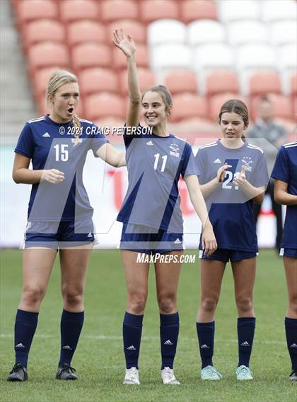 Thumbnail 3 in Skyline vs. Lehi (UHSAA 5A Final) photogallery.