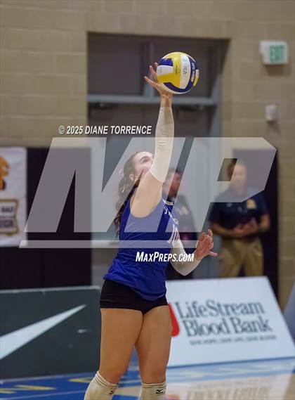 Thumbnail 1 in Capistrano Valley Christian vs  Immanuel (CIF State Division 4 Final) photogallery.