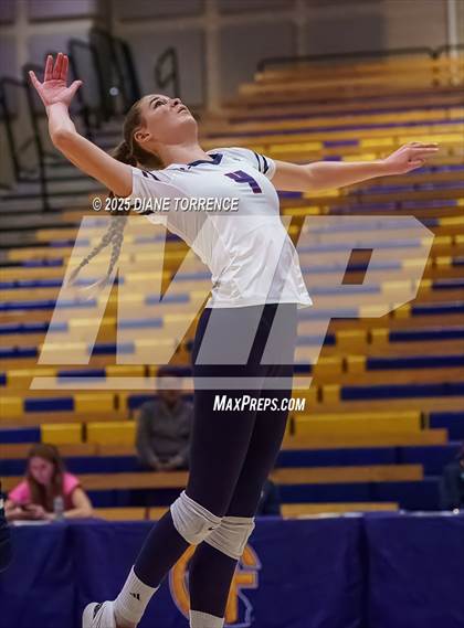 Thumbnail 3 in Capistrano Valley Christian vs  Immanuel (CIF State Division 4 Final) photogallery.