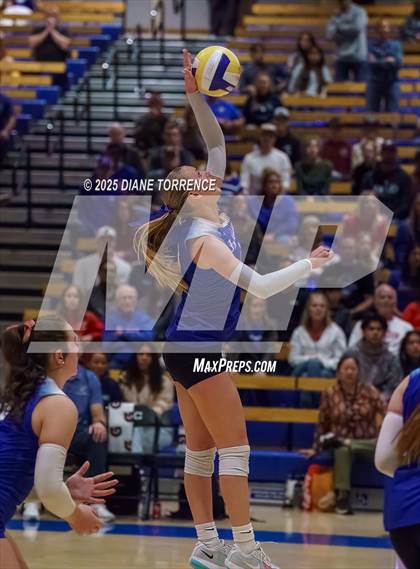 Thumbnail 2 in Capistrano Valley Christian vs  Immanuel (CIF State Division 4 Final) photogallery.