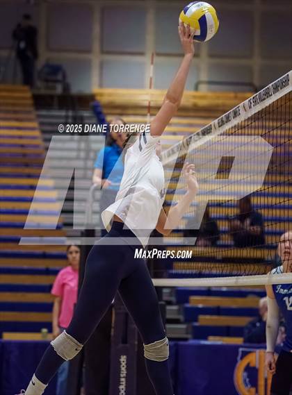 Thumbnail 2 in Capistrano Valley Christian vs  Immanuel (CIF State Division 4 Final) photogallery.