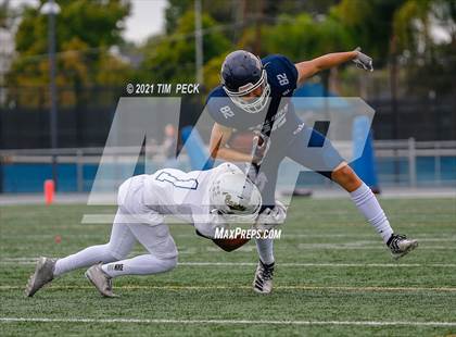Thumbnail 1 in Fountain Valley @ Newport Harbor photogallery.