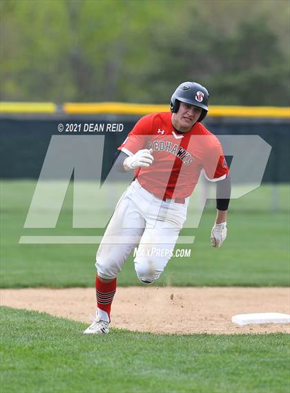 Thumbnail 2 in Marist vs. Lockport photogallery.