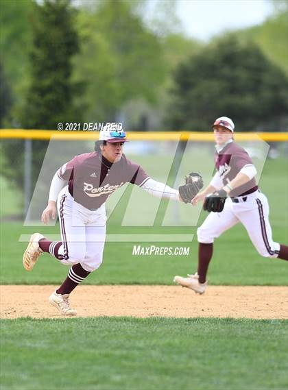 Thumbnail 2 in Marist vs. Lockport photogallery.